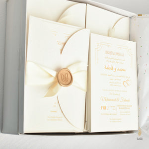 Timeless Invite | Satin | Beige White Gold | Classic Couple | Gold Wax Seal